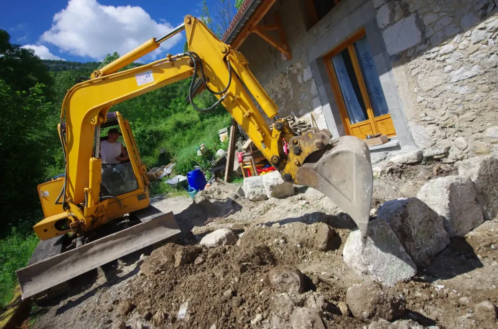 Travaux mini-pelle près de Agonac