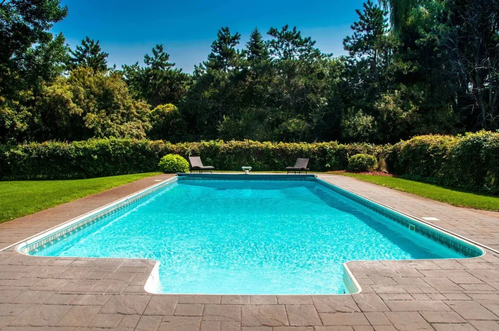 Piscine près de Agonac